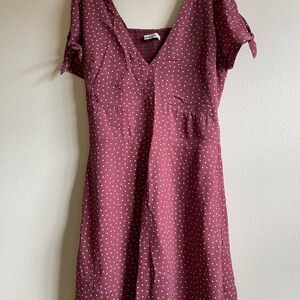 Abercrombie & Fitch burgundy mini dress